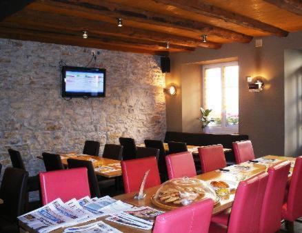Chez Gilles Hotel Resto Bar Sa La Chaux De Fonds Exteriör bild